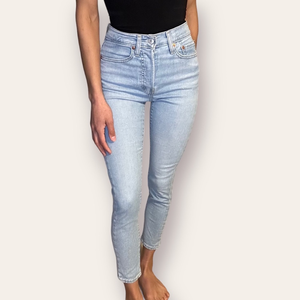 Levi’s Light Wash Jeans